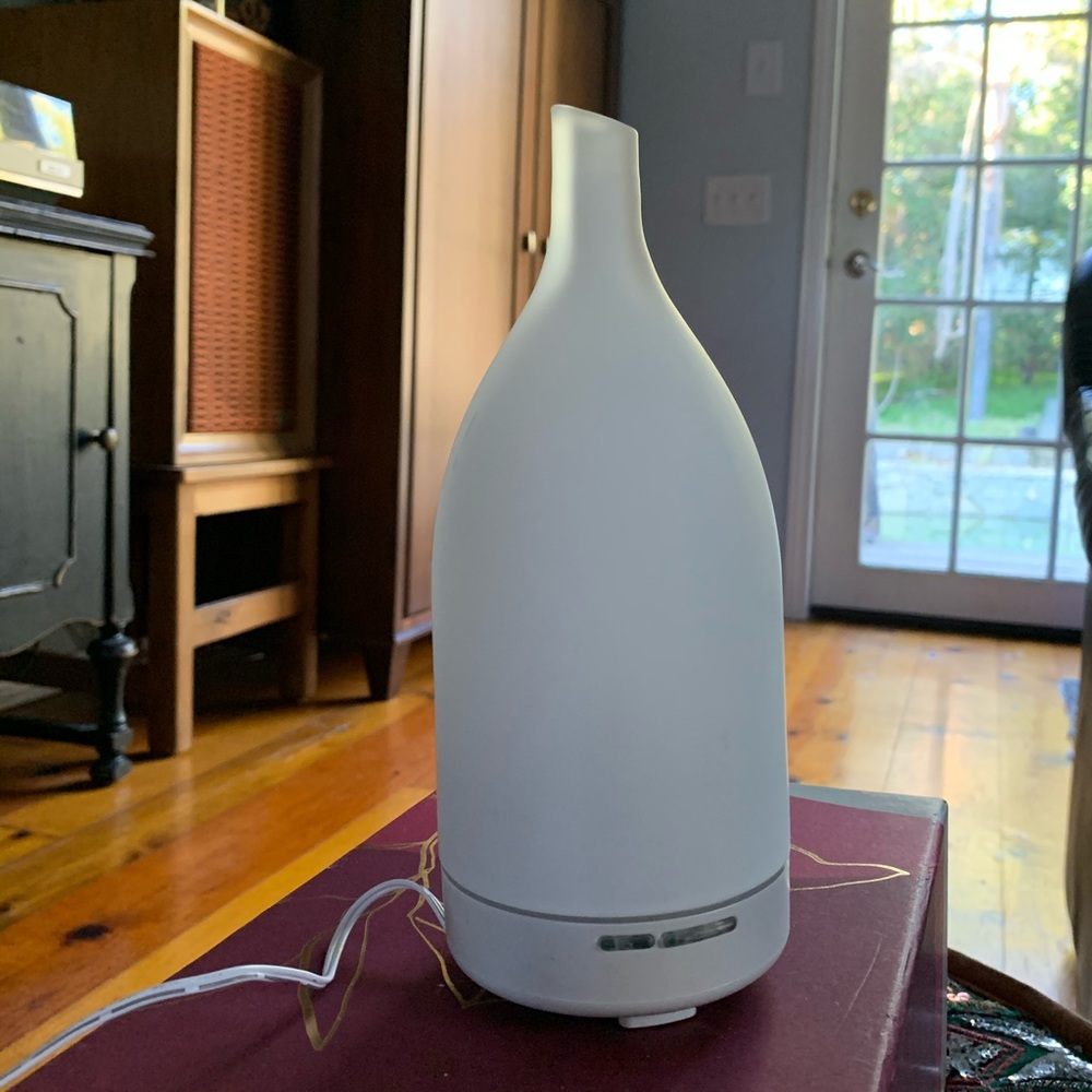 Oil diffuser